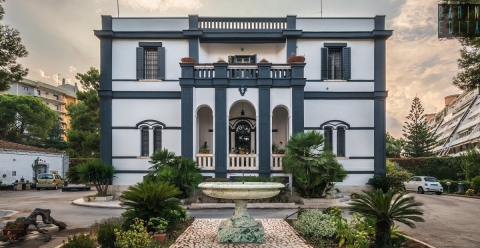 Bari, quella dimora che si erge dal 1896 alla fine di via Amendola: � Villa Lorusso